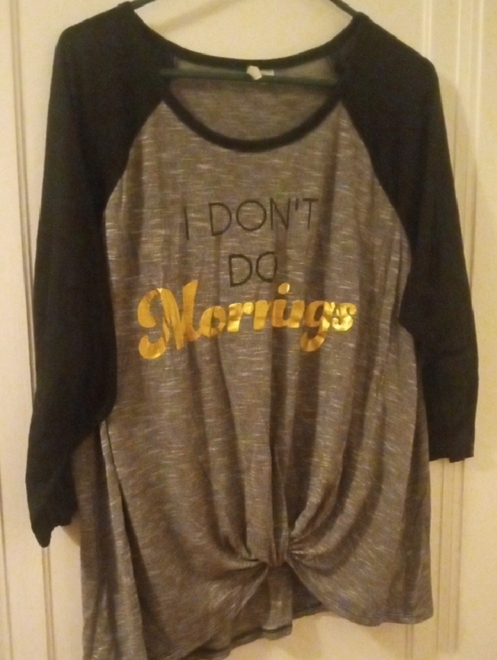 women size 18/20 3/4 sleeve graphic tee